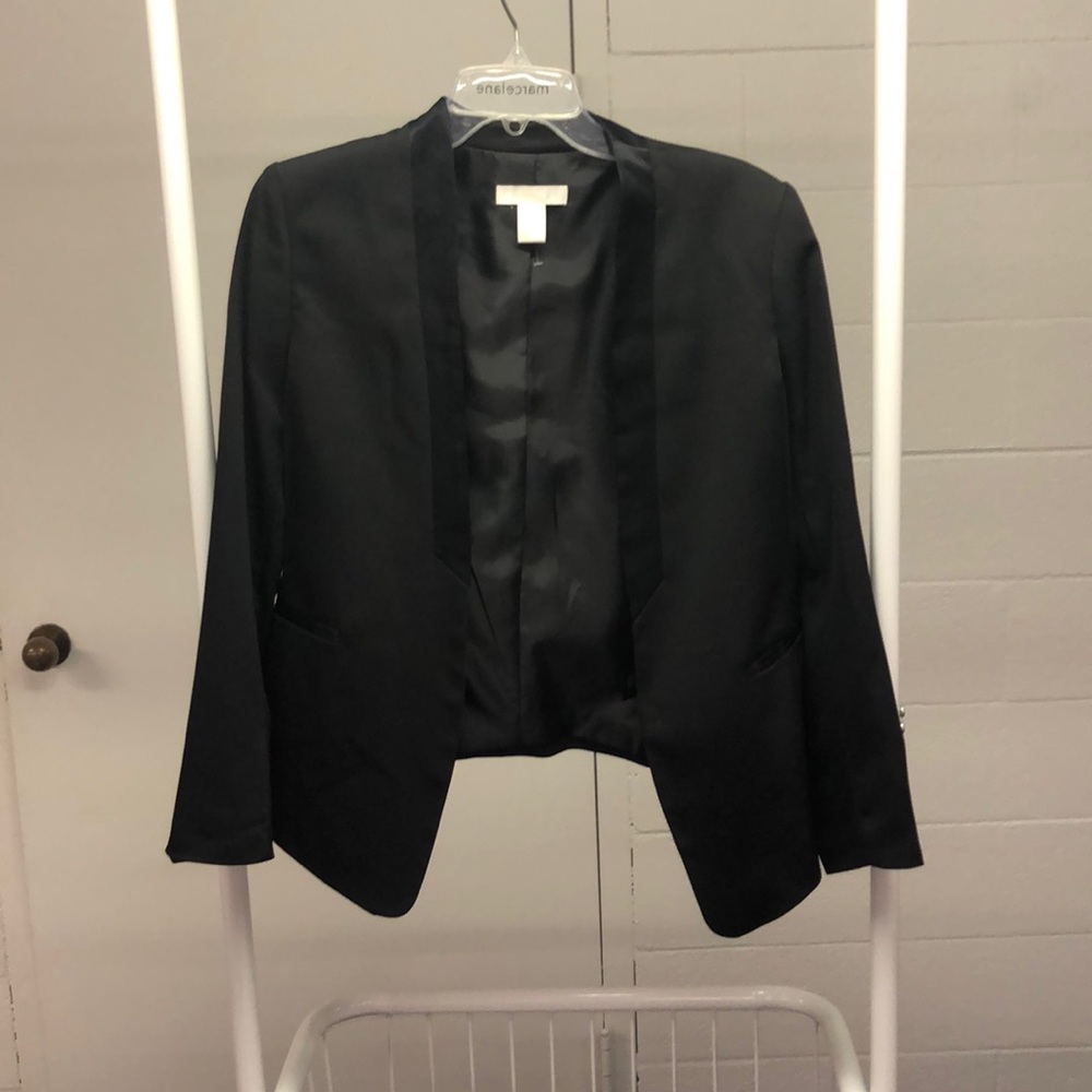Black H&M blazer